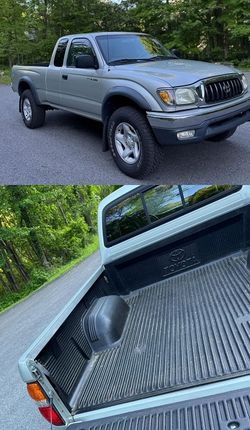 Clean toyota tacoma truck