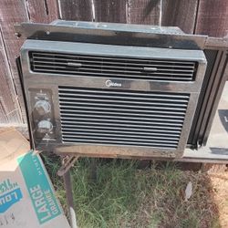 Midea 5000 BTU Window Ac Air Conditioner Compact Size