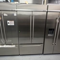 🔥 LIKE NEW 2025 KitchenAid 42” Built-In French Door Refrigerator — $5,199 🔥  Upgrade your kitchen with this premium KitchenAid 42-inch built-in Fren