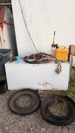 Diesel fuel tank