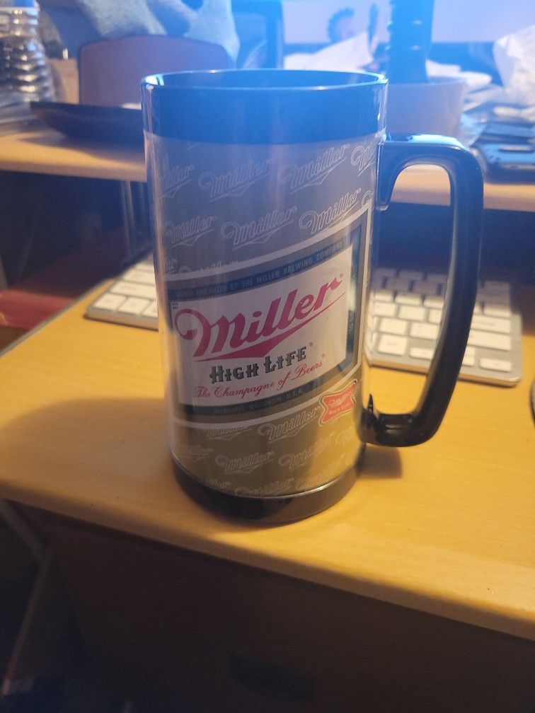 Vintage Miller High Life Beer Thermo-Serv Insulated Plastic Mug Made In USA