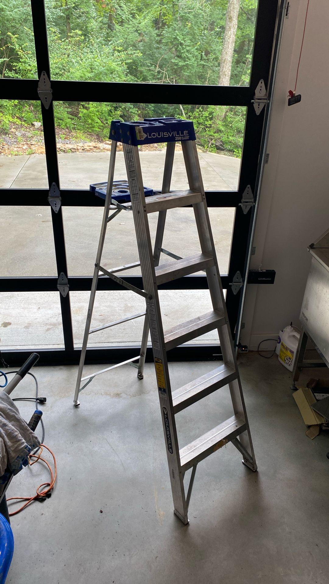 Louisville 6 Foot aluminum Ladder