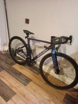 ZUUCU Jaunatis 700C Road Bike