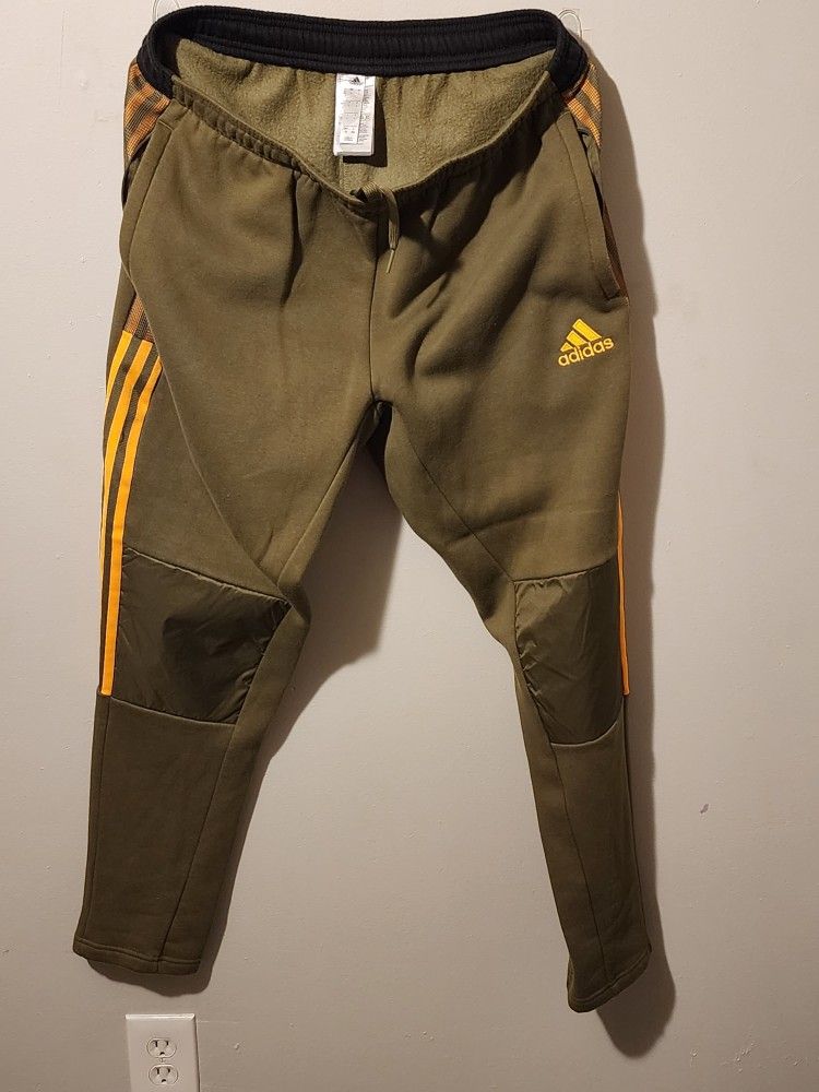 Mens Adidas Joggers Green And Yellow Size L