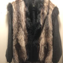 Real Fur Coat With Leather Sleeves /Size M/L