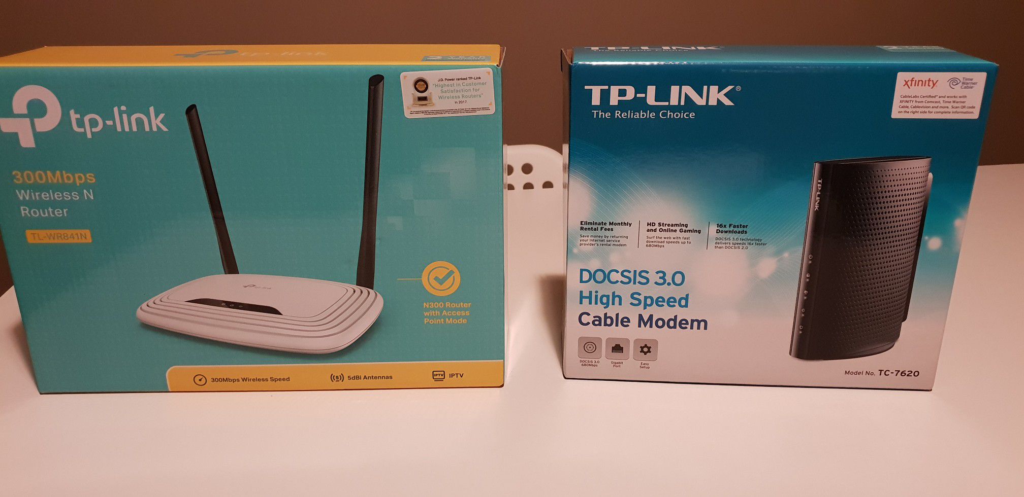 TP-LINK modem and router