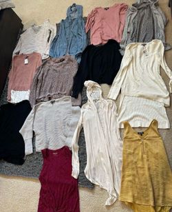 Tops, cardigans and sweatshirts size medium