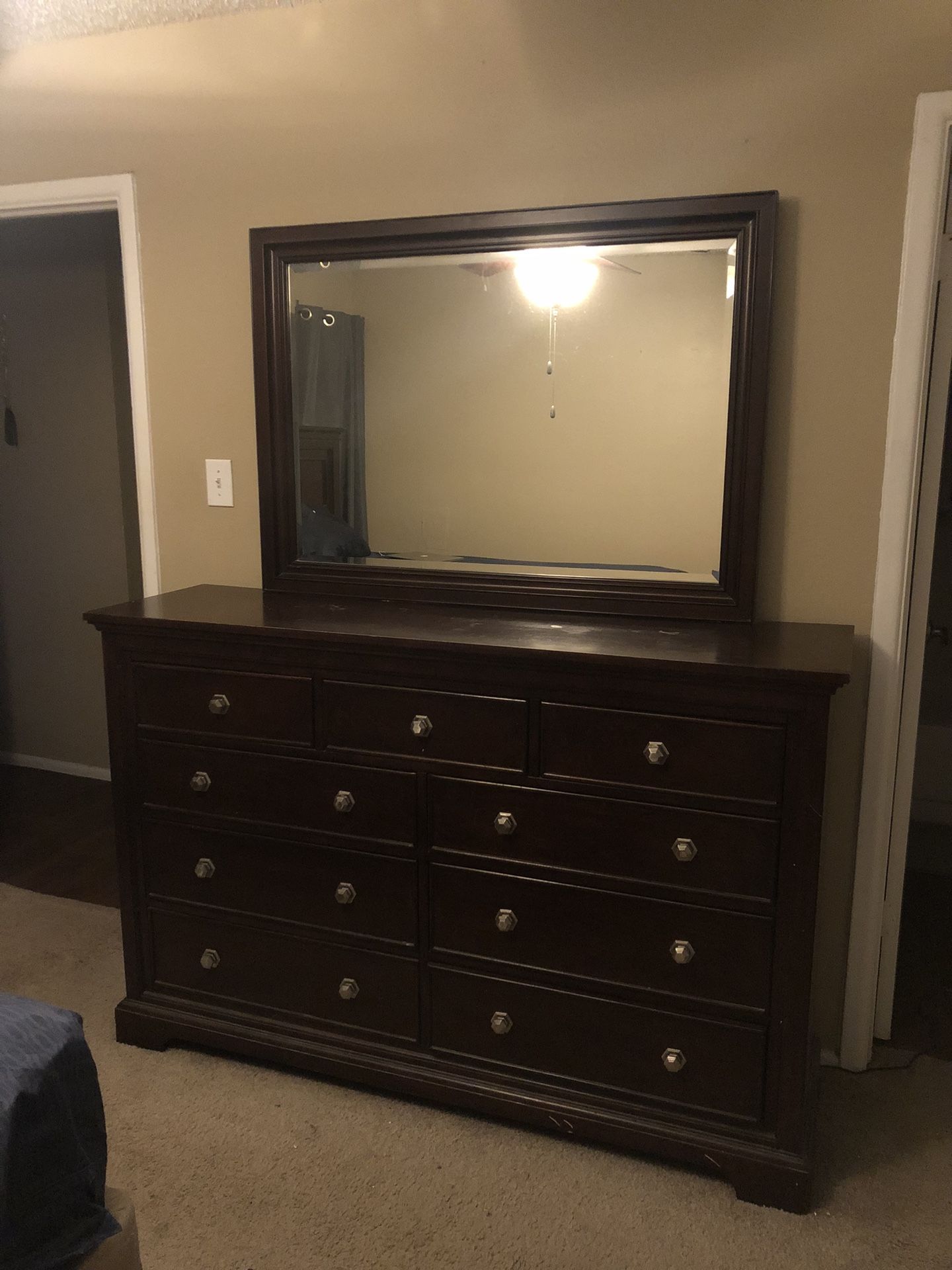 9 Drawer Solid Wood Dresser w/ Mirror