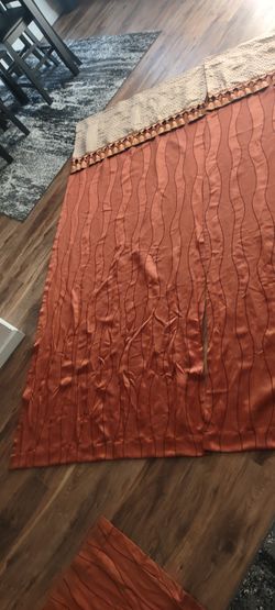 Heavy Curtains  5 Total