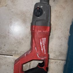 Milwaukee 18v Hammer Drill