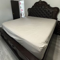 King Bed $800