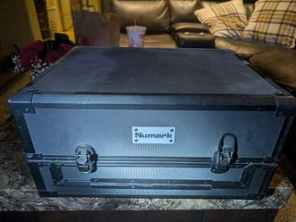 Old school numark CD mixstation 3
