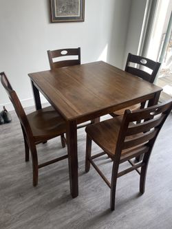High Top Table And Chairs