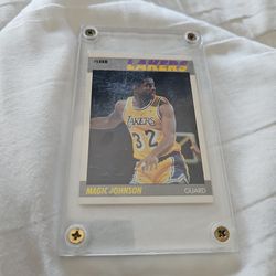 1987-88 Fleer Magic Johnson #56