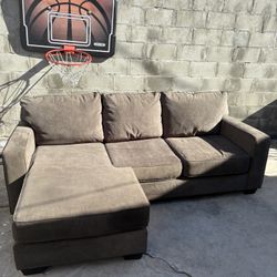 Aramis II Gray 83” Sofa With Reversible Chaise $250