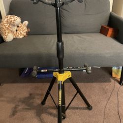 Guitar Stand 