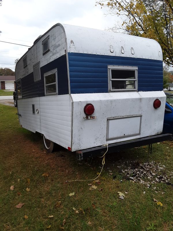 Old camper 1960. 70. for Sale in Brunswick, OH OfferUp