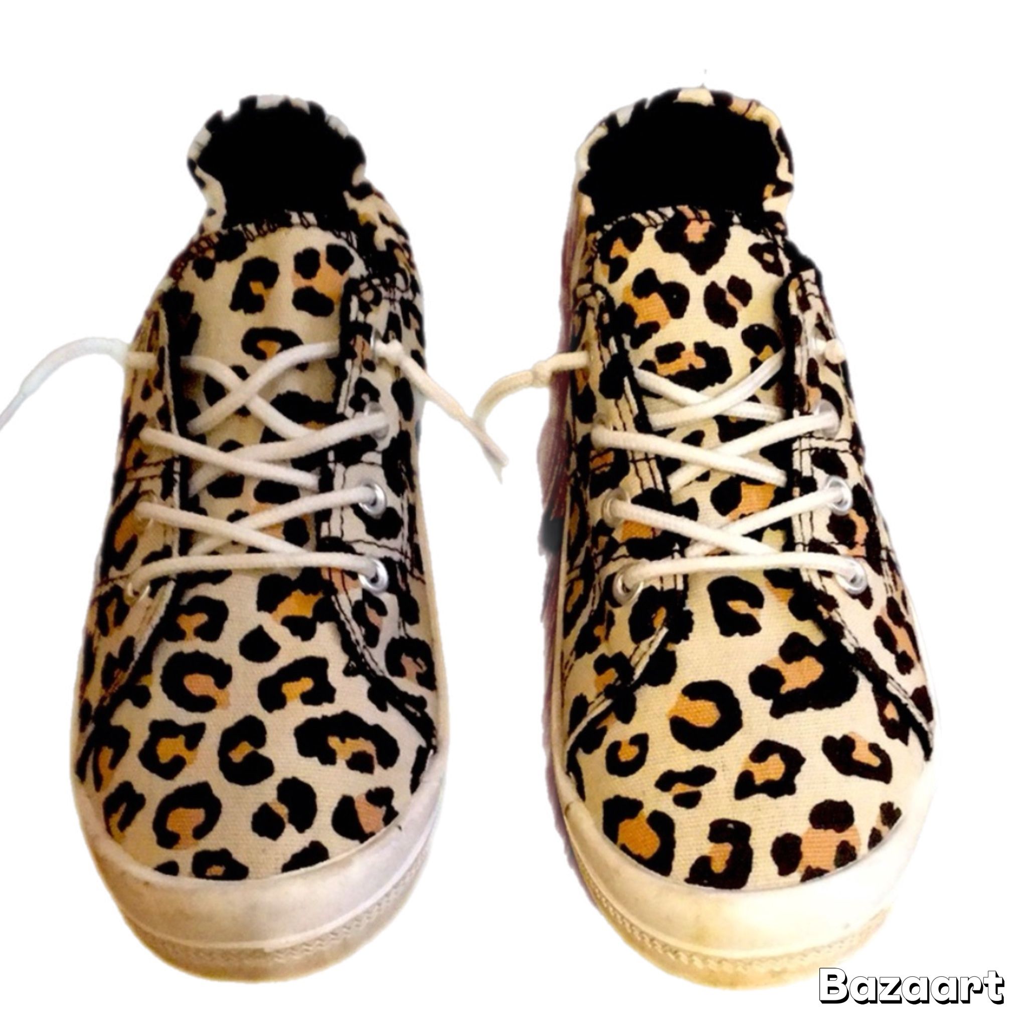 Canvas Casuals Slip On Leopard Shoes Size 8.5 / 9 Large