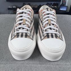 Burberry Check Sneakers 