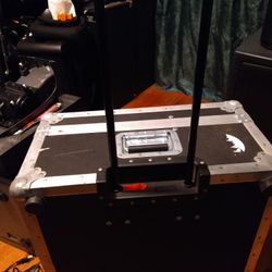dj case with wheels