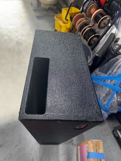 2022 ram 1500 8in subwoofer box