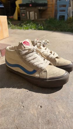 Vans Sk8-Mid Suede Sneakers
