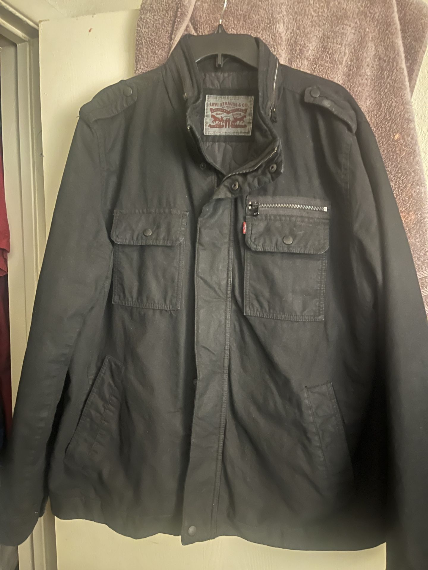 Black Levi's Strauss Jacket - Men's