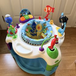 Baby Einstein Activity Center Saucer
