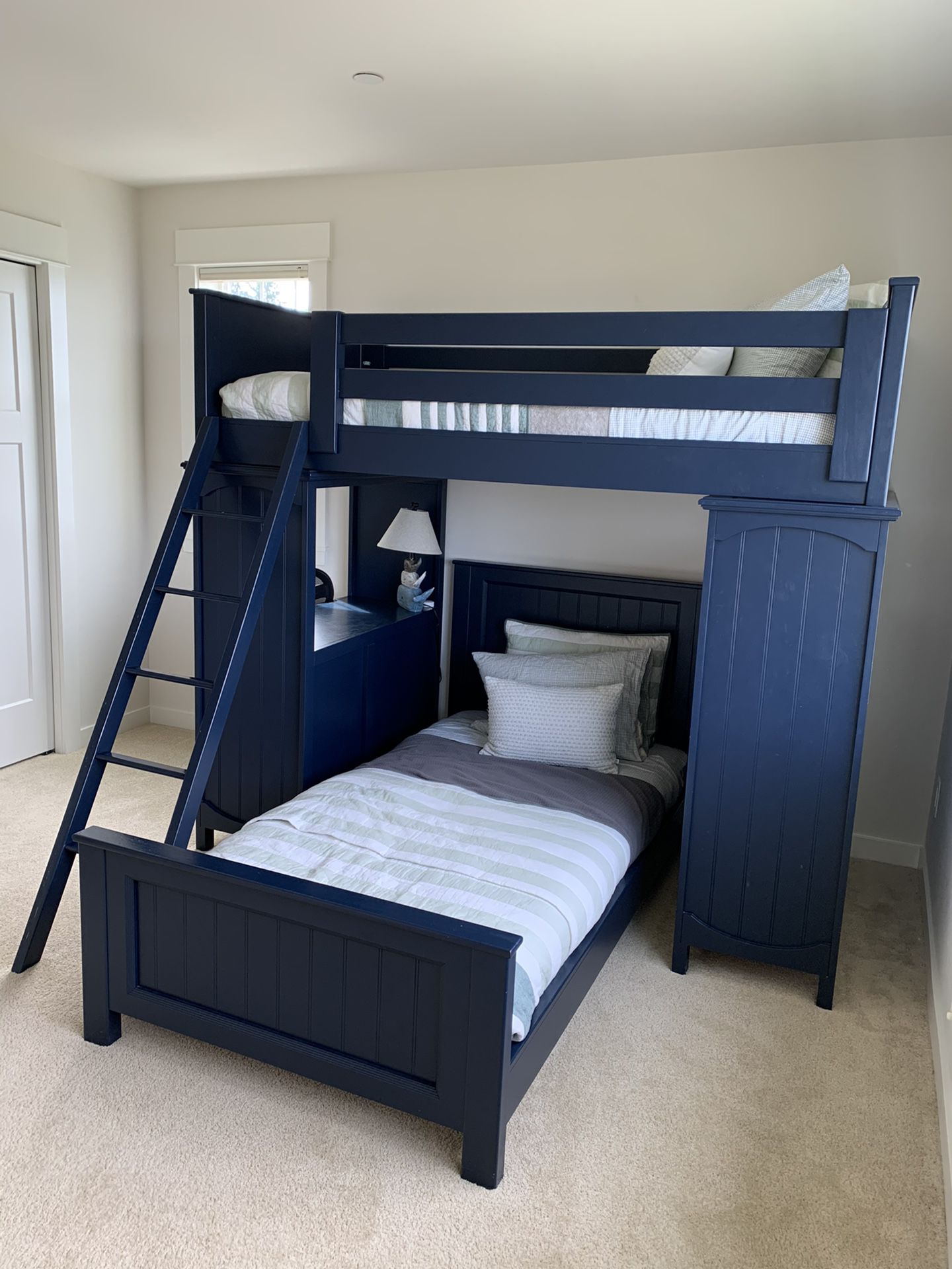 Kids loft/bunk bed