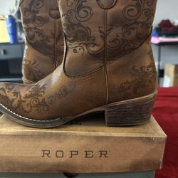 Roper Womens Short Stuff Vintage Cognac Faux Leather Cowboy Boots