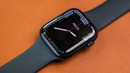 ⌚ Apple Watch Series 8 Starting at $169!