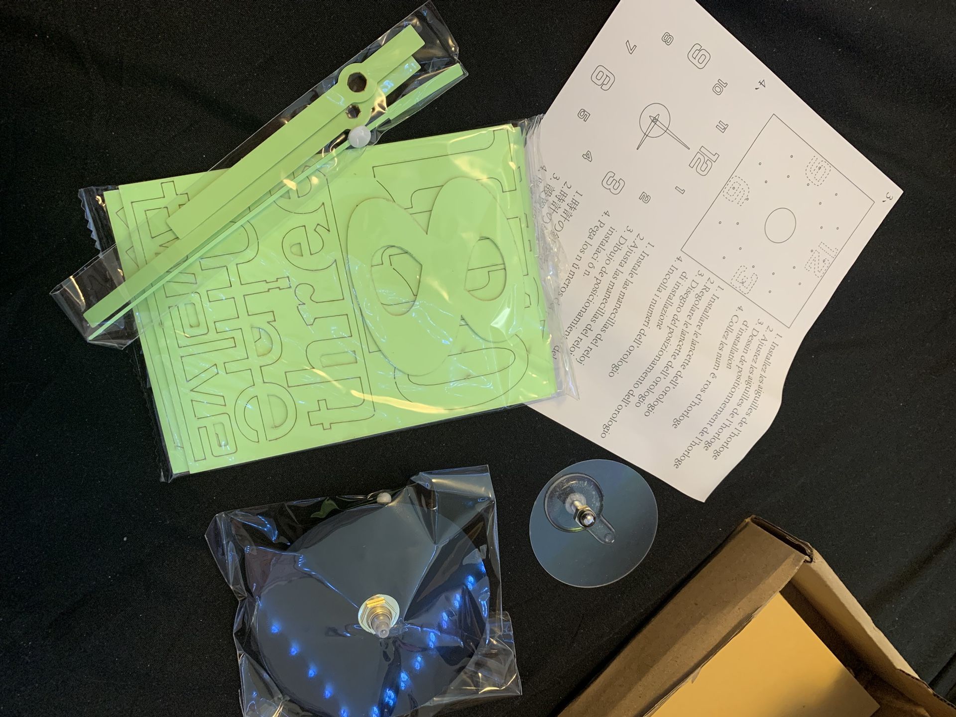 Glow In The Dark Clock. DIY