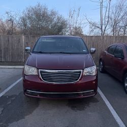 2013 Chrysler Town & Country