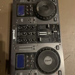 Mixer W/cd Player 
