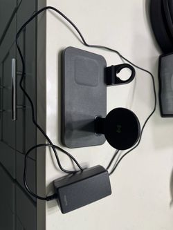 Mophie Snap+ 3-in-1 Wireless Charging Stand – MagSafe Compatible