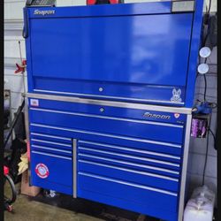 Snap-on Tool Box With Hutch Toolbox