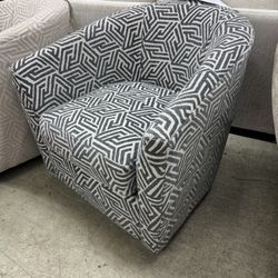 Swivel Barrel Chairs. 