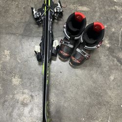 Youth Skis, Bindings, and Boots. Boot size 2, skis 110cm. 