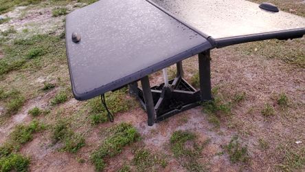 Ford sportrac pick up cover