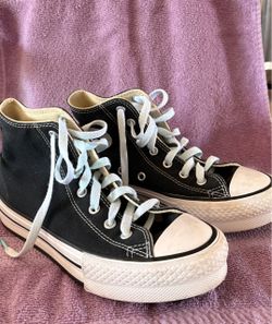 Black high top converse