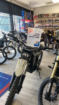 RERODE R1+ dirtbike 17,000w/72V(59mph /75miles battery). 220 lbs max gray