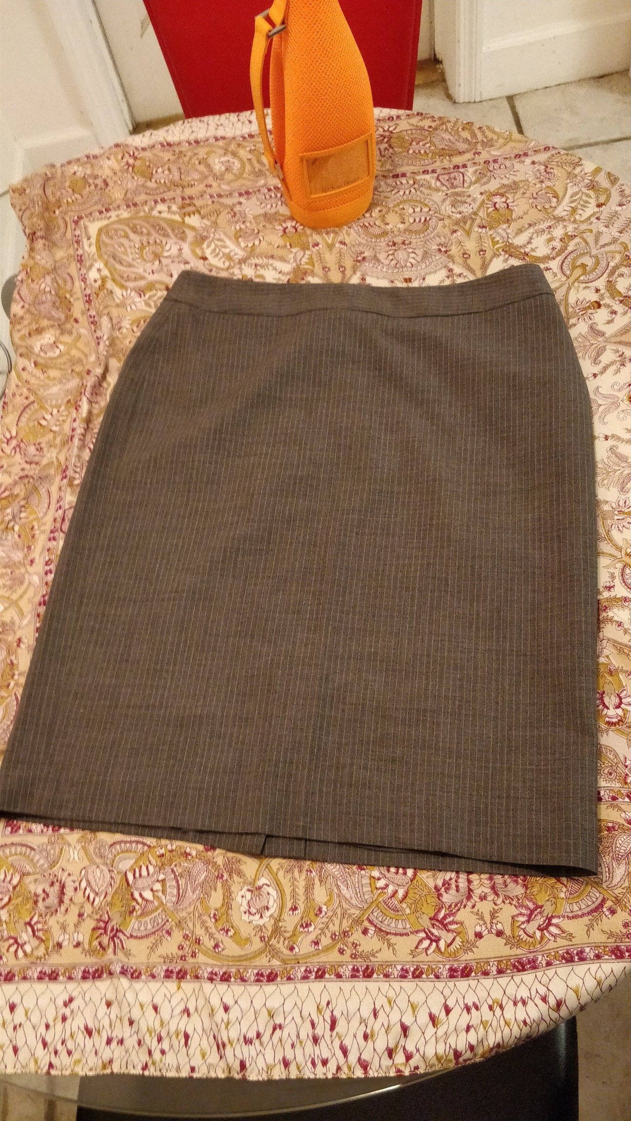 Talbots Womens Straight Pencil Skirt Size 4 Grey Pinstripe