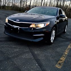 2018 KIA Optima