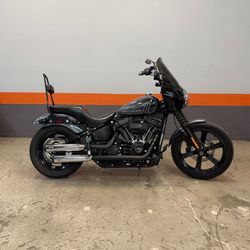 2021 Harley-Davidson Softail Street Bob