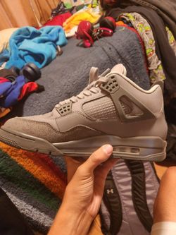 Jordans 4 cements sz 10