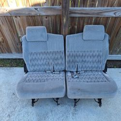 Rear Seats For '01 Chevy Venture