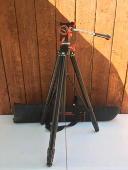 Tripod
