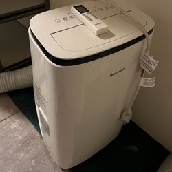 Honeywell ~12,000 BTU portable AC