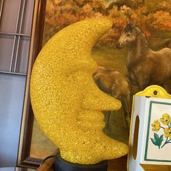 Crescent Moon 70’s Lamp- Located In Shelton