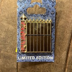 WDI Haunted Mansion Hinge Gate Caretaker Pin